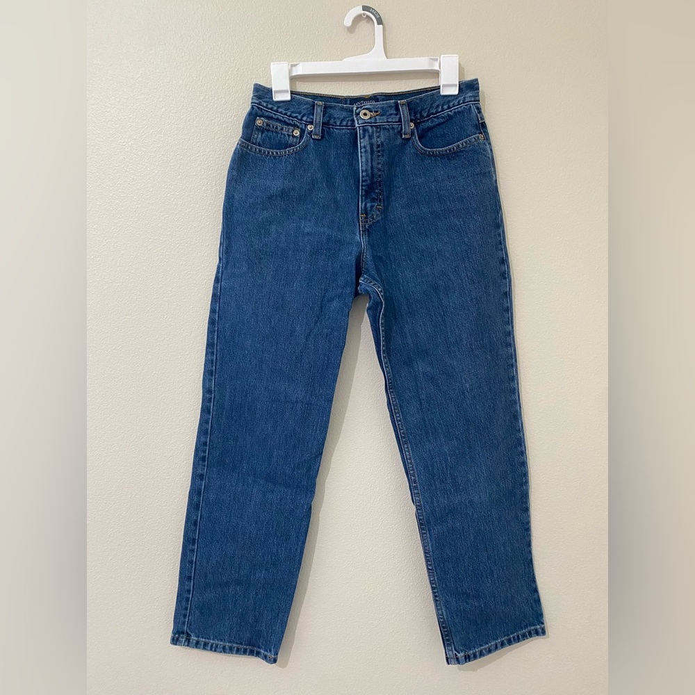 Ann Taylor straight leg Jean